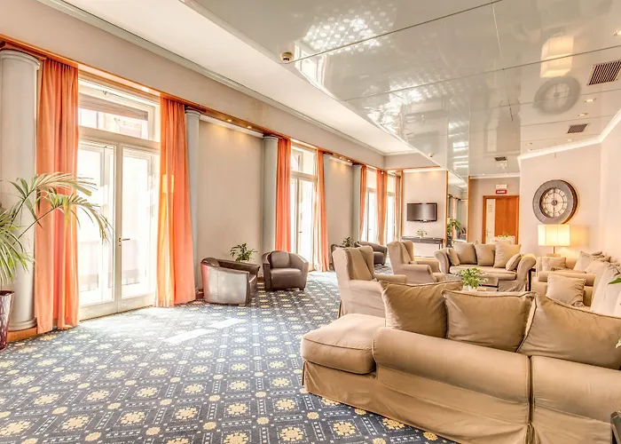 King Hotel 3*
