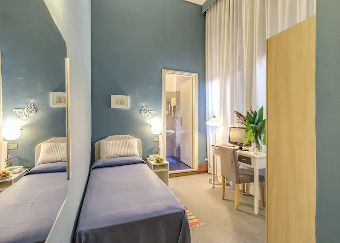 King Hotel 3*