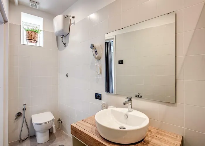King Hotel 3*